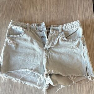 Wild Fable Super High-Rise Cutoff Shorts Size 6 Light Wash